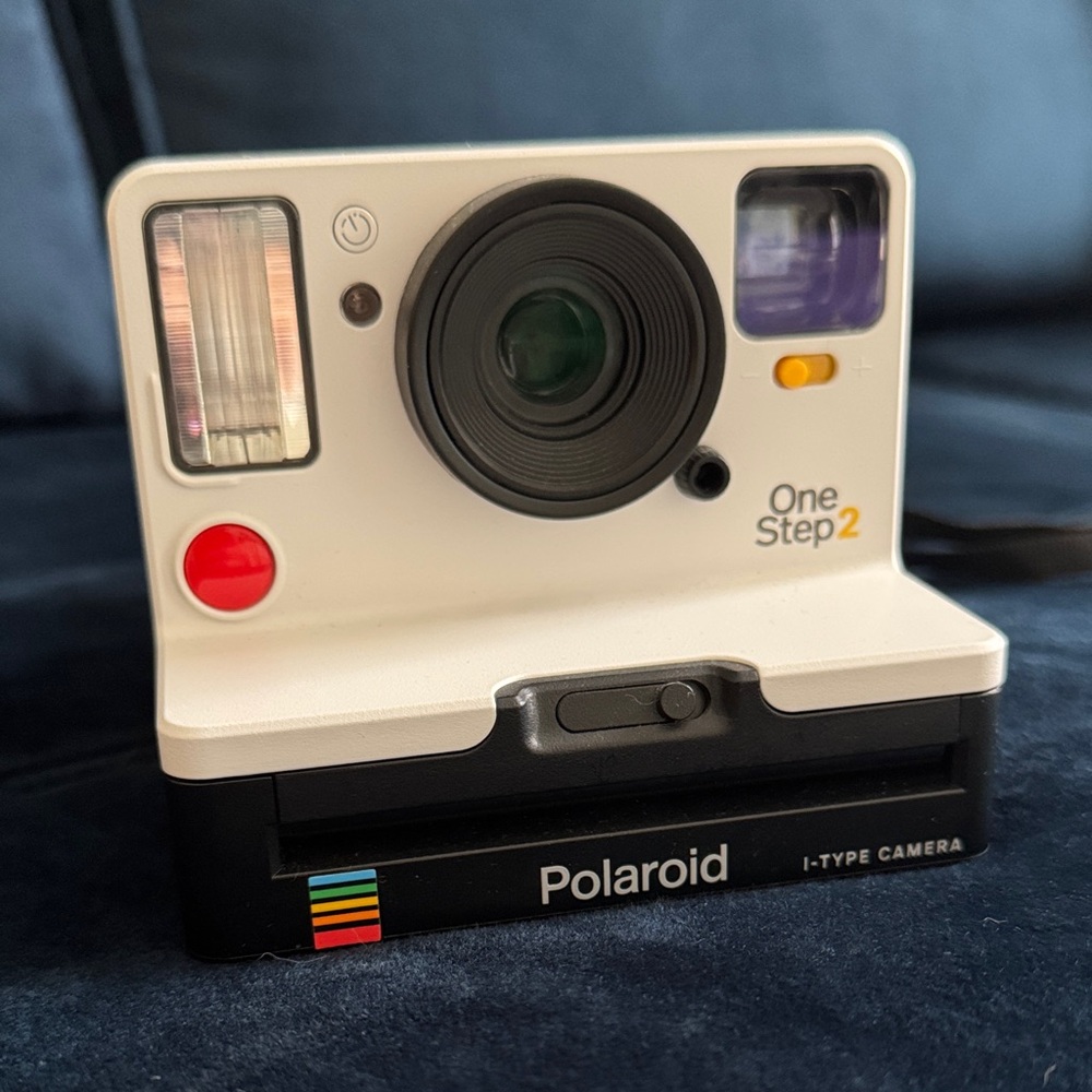 Polaroid OneStep 2 I-Type Camera